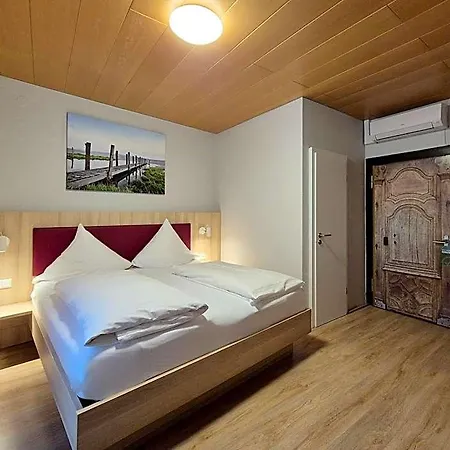 Hotel Maeuerle 3*